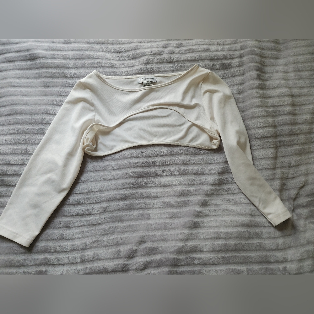 White cut off long sleeve cropped shirt